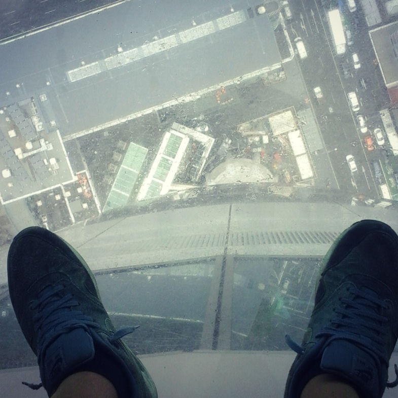 Foto is genomen vanaf de Skytower staande op 38mm glasdikte!