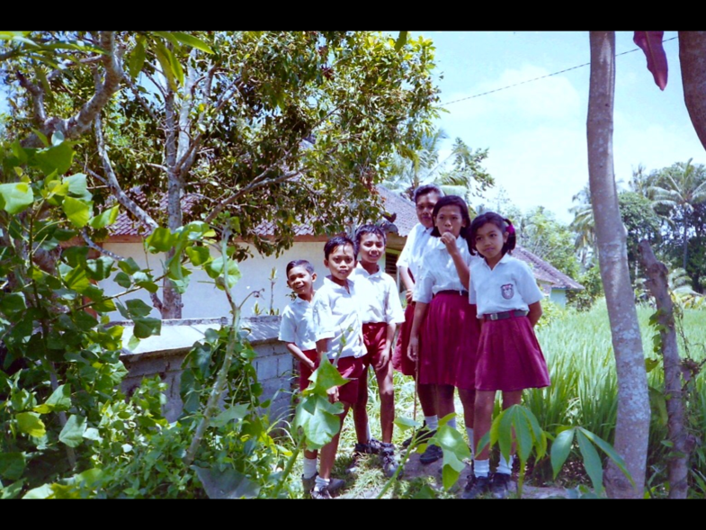 Schoolkinderen op Java in 1995