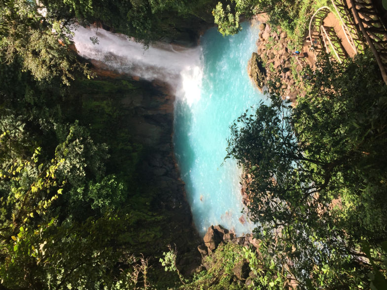 The dreamy blue color is beyond real!