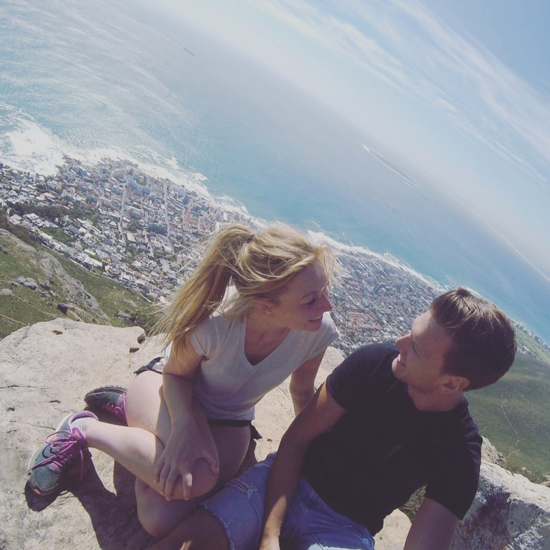Top van tafelberg in Kaapstad bereikt na een superlastige hike!