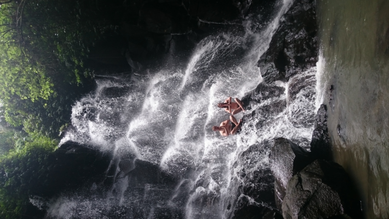 Kanto Lampo waterfall