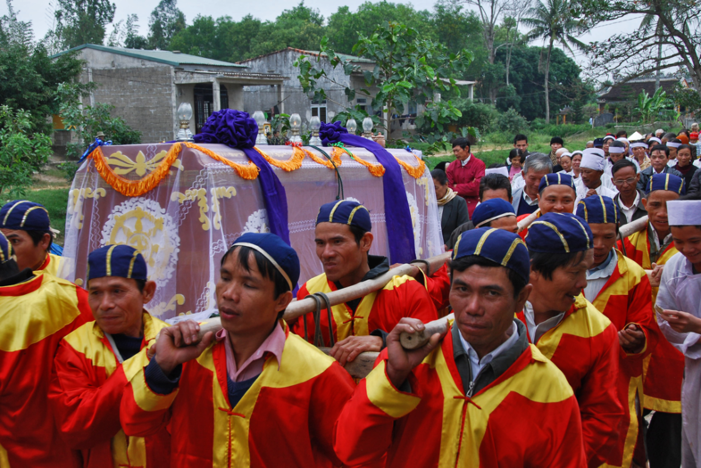 Begrafenis bij Hué
