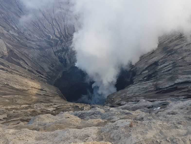 Op de rand van de Bromo Vulkaan