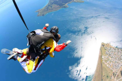 Skydive to the limit - Lake Taupo (New Zealand)