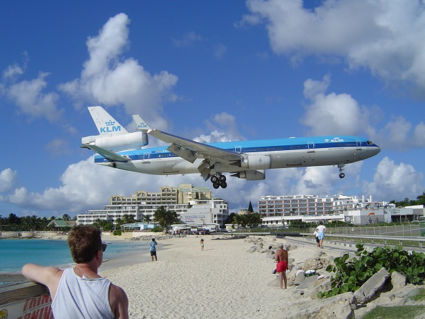 Landing KLM vanaf Maho Beach op Juliana AirPort Sint Maarten