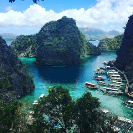 Just an ordinary day in the Philippines: Kayangan Lake