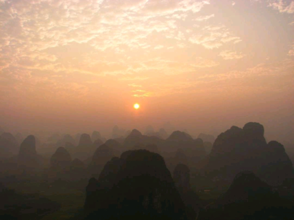 Zonsopkomst vanuit een luchtballon