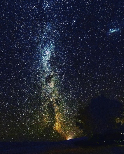 The sky is the limit - mijn eerste sterren foto ooit. melkweg woestijn Namibie